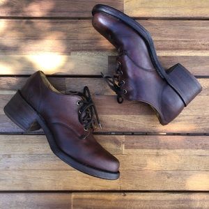 FRYE Carson Oxford Brown Leather Blucher shoe